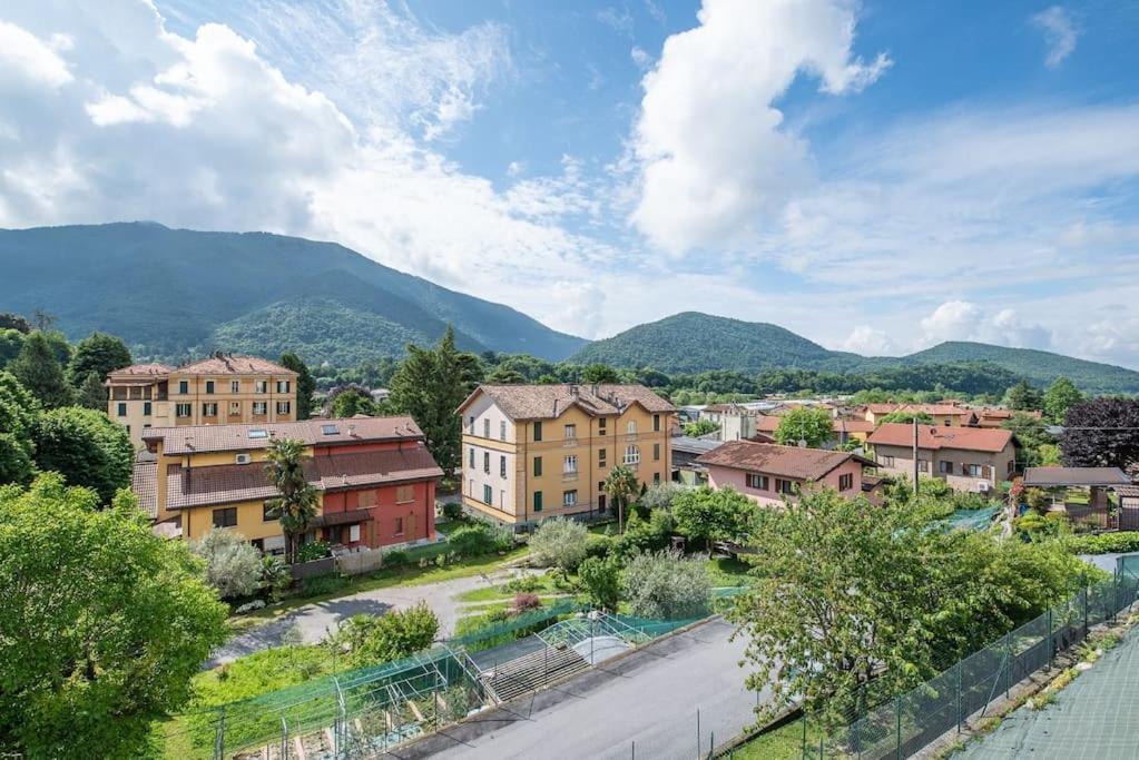 Vallategna Apartment Lake Como And Mountains Asso Luaran gambar